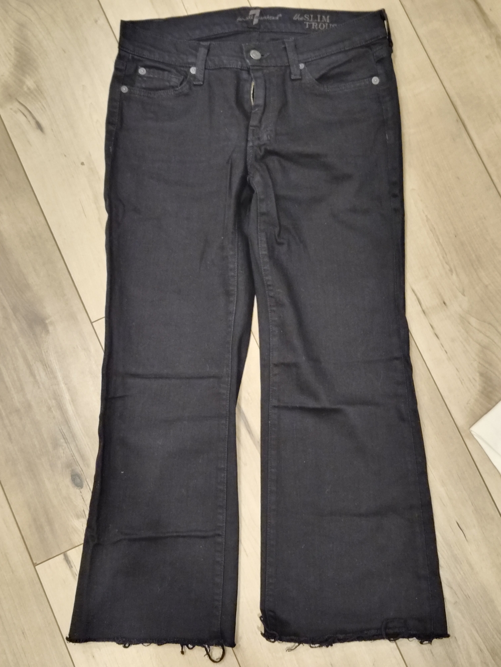 7 For All Mankind Cropped Straight Leg Jeans size 28